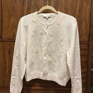 Cardigan with Creamy details L